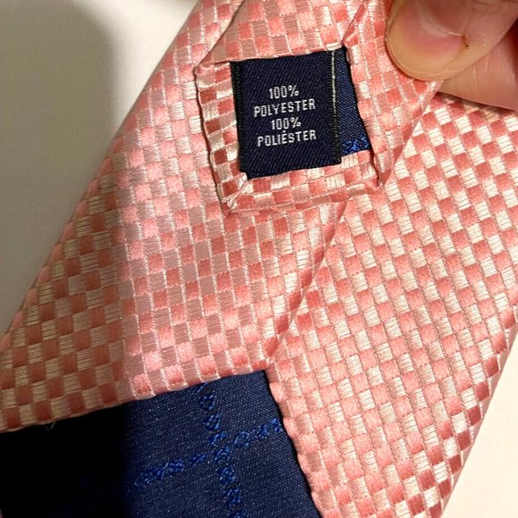 Saddlebred Mens Pink Tie - Pink - 100% Polyvester - NWOT - Picture 3 of 3